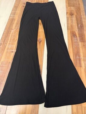 Black Wide-Leg Pull-On Women's Pants
